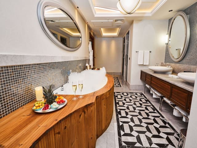 Presidential Suite Sea View