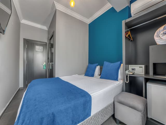 Economy Double or Twin Room