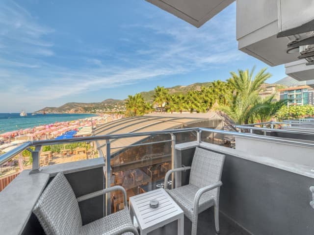 Standard Double or Twin Room, 1 Bedroom, Partial Sea View