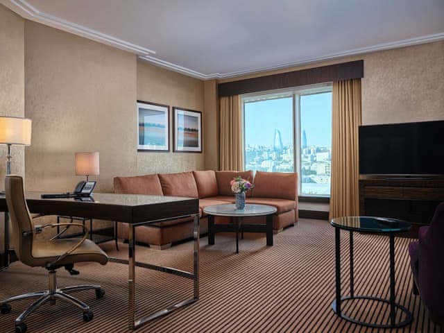 Deluxe Room, 1 King Bed