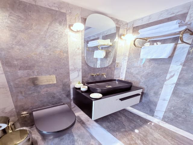 Royal Double Room