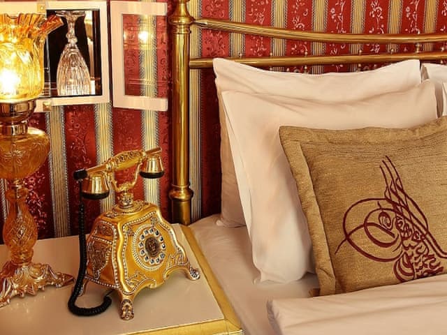 Delüks Çift Kişilik Oda