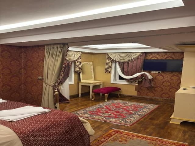 Royal Double Room