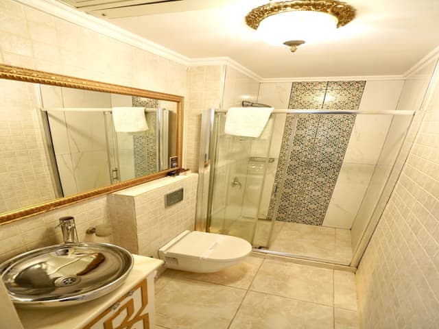 Family Quadruple Room, 2 Queen Beds