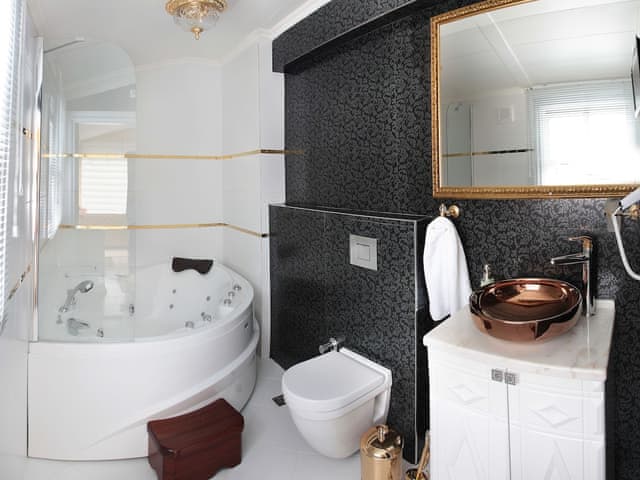Luxury Suite with Jacuzzi ( Honeymoon Package )