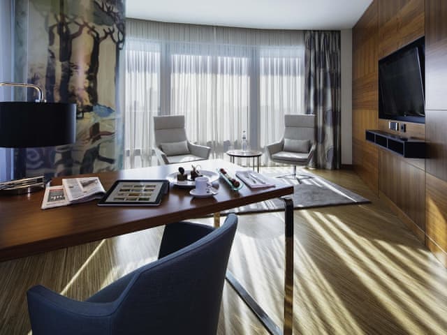 Deluxe Suite, 1 King Bed