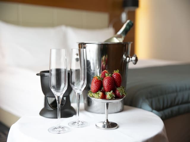 Deluxe Suite, 1 King Bed