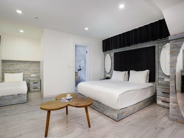 Family Quadruple Room
