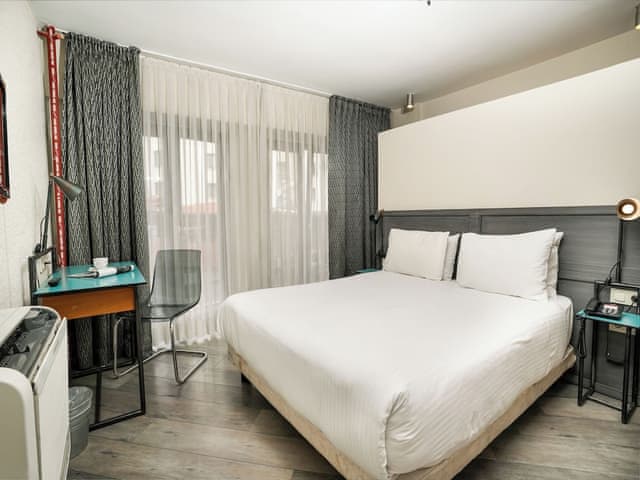 Delüks Oda, Şehir Manzarası