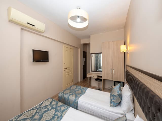 Family Quadruple Room