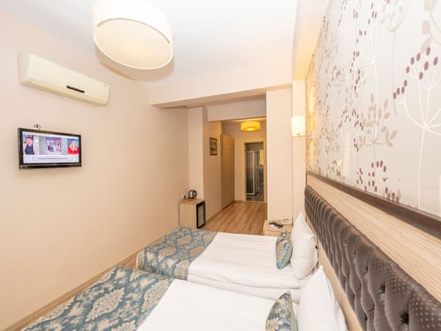 Delüks Çift Kişilik Oda