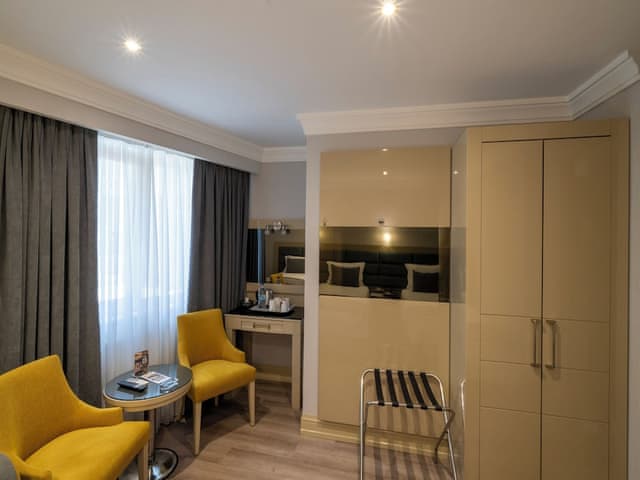 Standart Üç Kişilik Oda