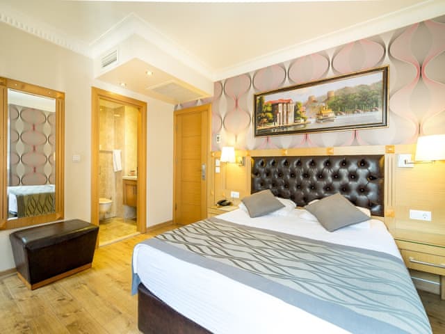 Superior Çift Kişilik Oda