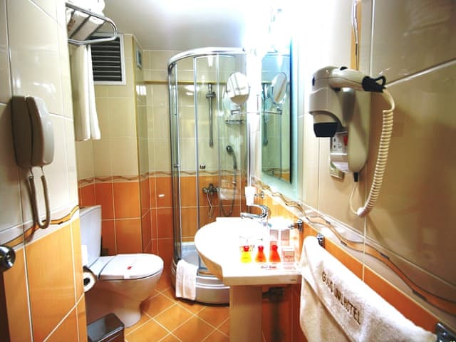 Standart Üç Kişilik Oda