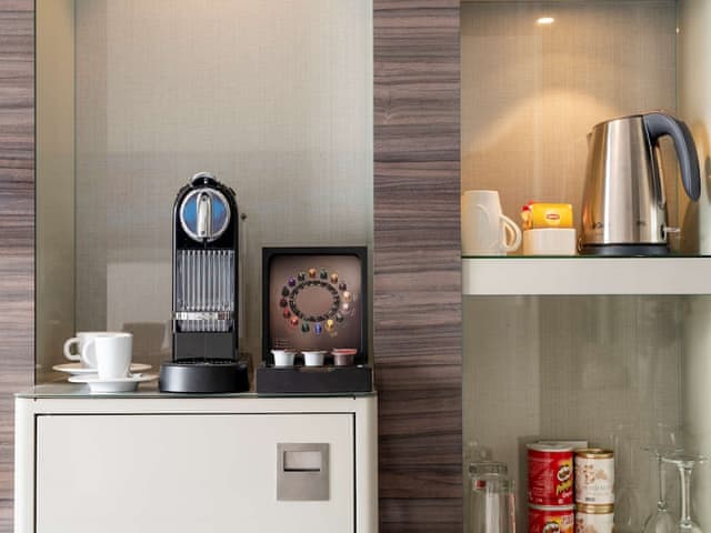 Premium Room, City View