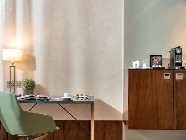 Junior Suite, Terrace, City View