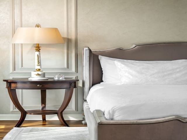 Deluxe Room, 1 Double Bed (Pera View)