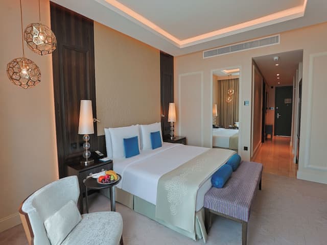 Deluxe Room, 1 King Bed