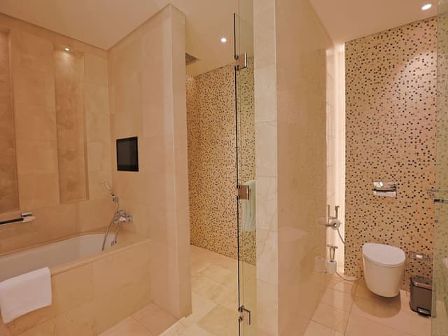 Junior Süit, 1 King Yataklı