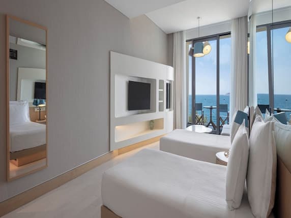 Premium Room, 2 Twin Beds, Balcony