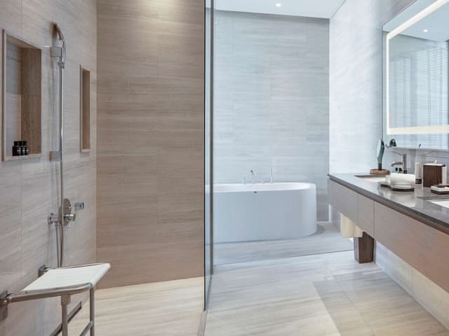 Deluxe Room, 1 King Bed, Accessible