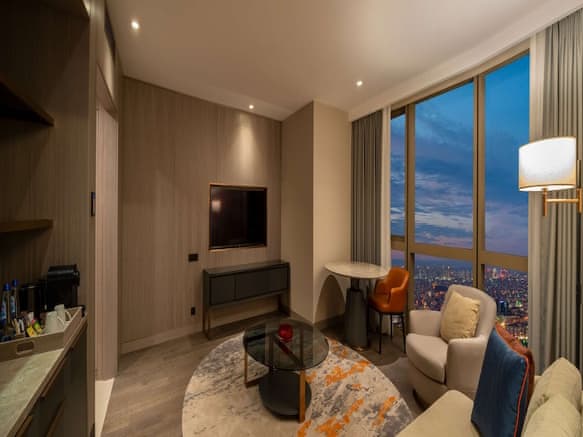 King One Bedroom Suite