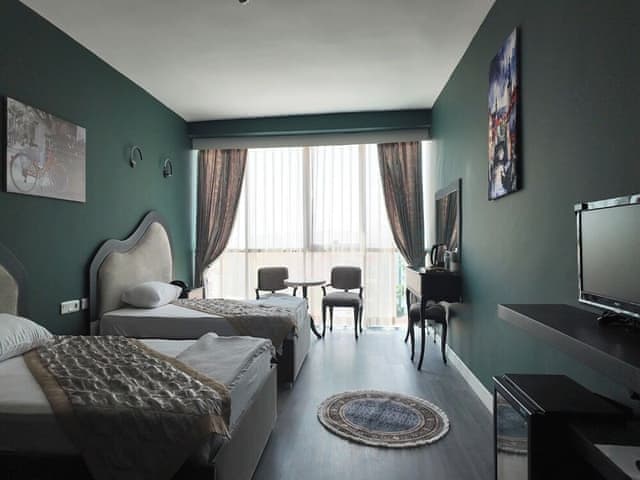 Standard Room, 2 Twin Beds, City View