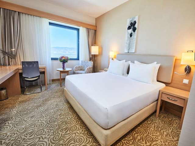 Superior Room, 1 King Bed