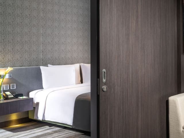 Suite, 1 Bedroom, City View