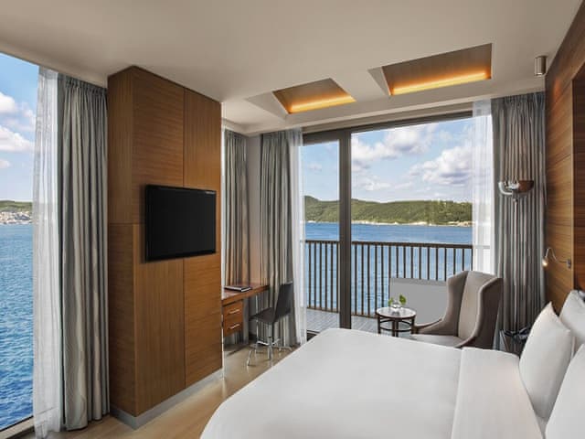 Deluxe Suite, 1 King Bed (Family, Bosphorus View)