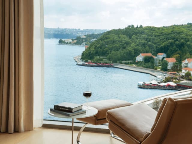Deluxe Room Bosphorus View Twin
