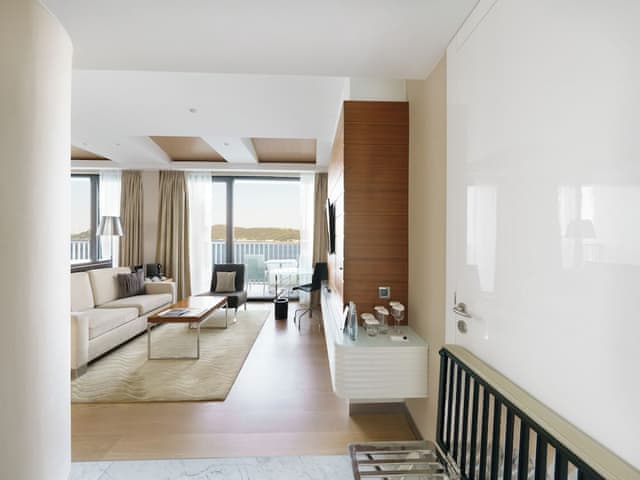 signature suite bopshorus view