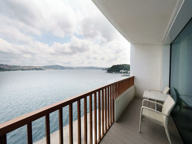 Deluxe Room, 1 King Bed (Boshporus View)