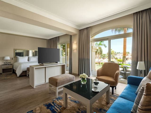 Junior Suite King Bed