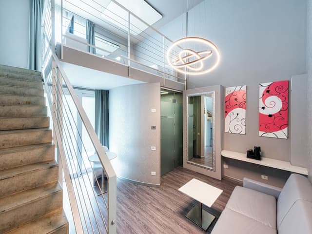 Junior Suite (2 People)