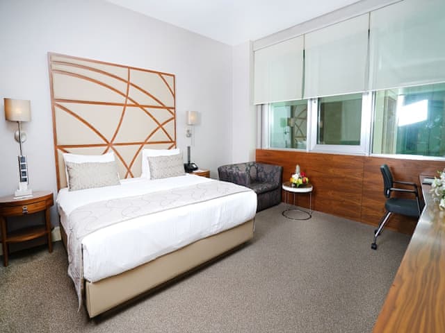 Superior Room, 1 Double Bed, Partial Sea View