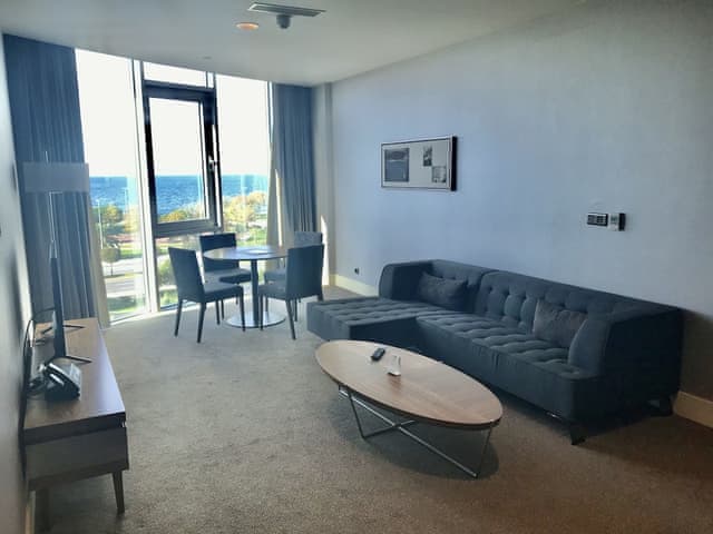 Presidential Suite, 1 King Bed, Jetted Tub, Sea Facing