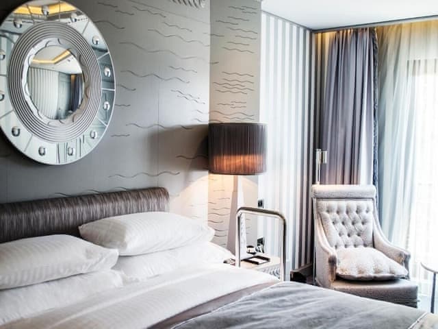 Room, 1 King Bed, Accessible, City View