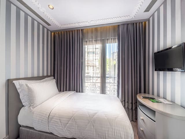 Family Suite, 1 King Bed