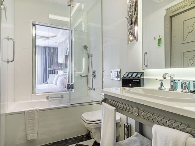 Family Suite, 1 King Bed