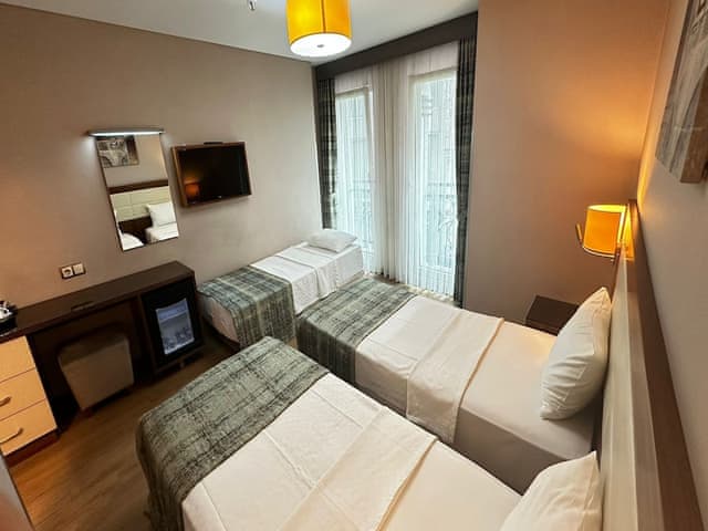 Comfort Triple Room, Multiple Beds, City View