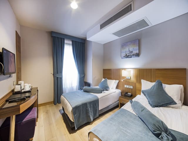 Çift Kişilik veya İki Yataklı Oda