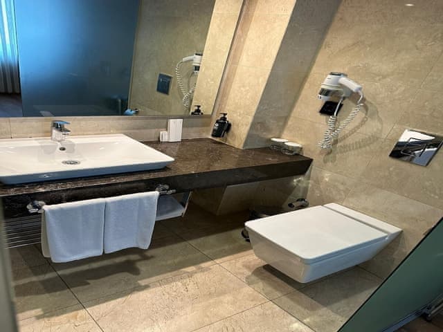 Family Room, 1 King Bed with Sofa bed, Non Smoking