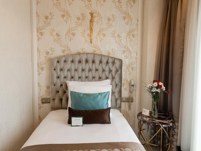 Ekonomik Tek Kişilik Oda