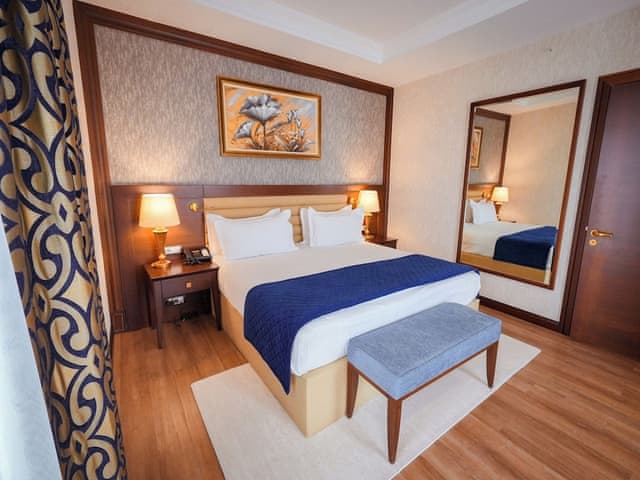 Suite (Wellborn)