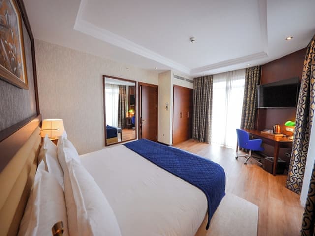 Suite (Wellborn)