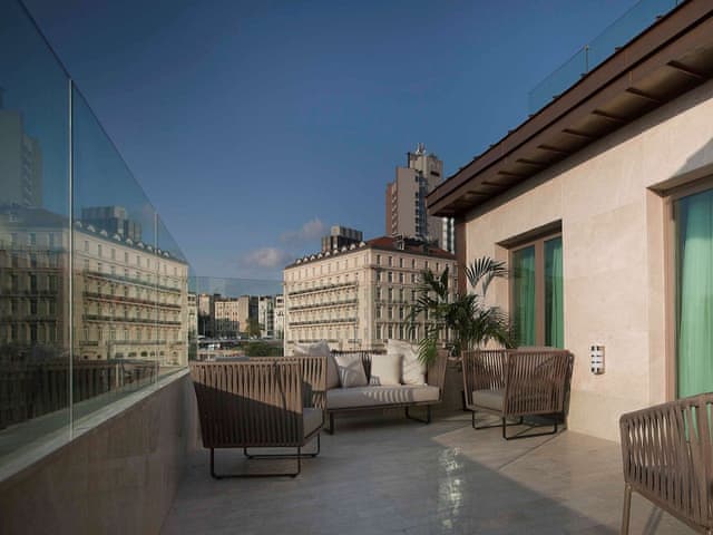 Suite, Terrace (Golden Horn View)