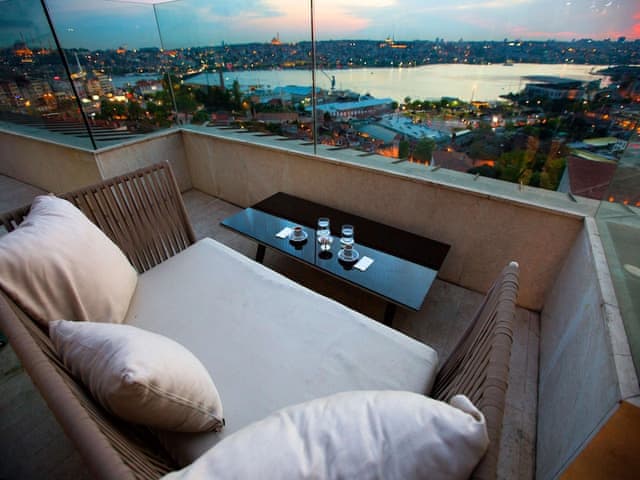 Suite, Terrace (Golden Horn View - Panoramic)