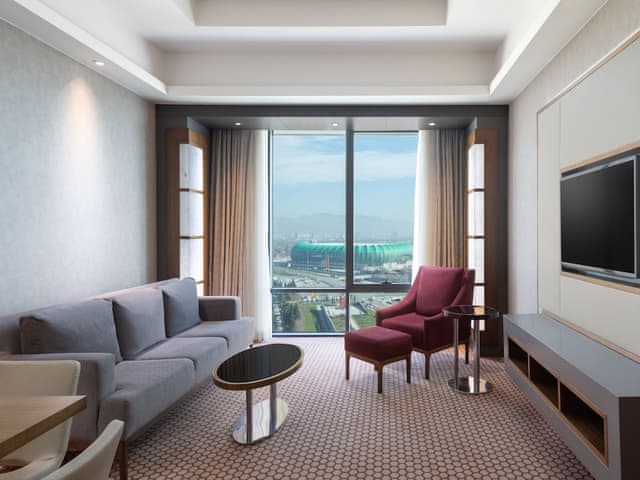Executive Suite, 1 Bedroom, City View
