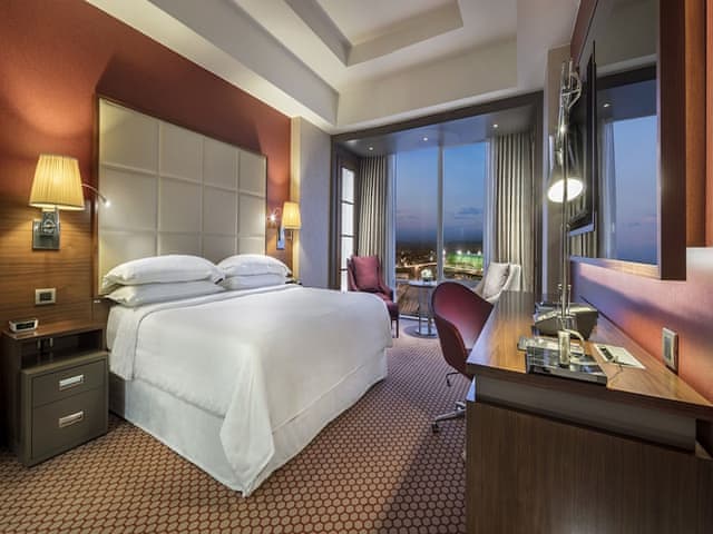 Executive Suite, 1 Bedroom, City View